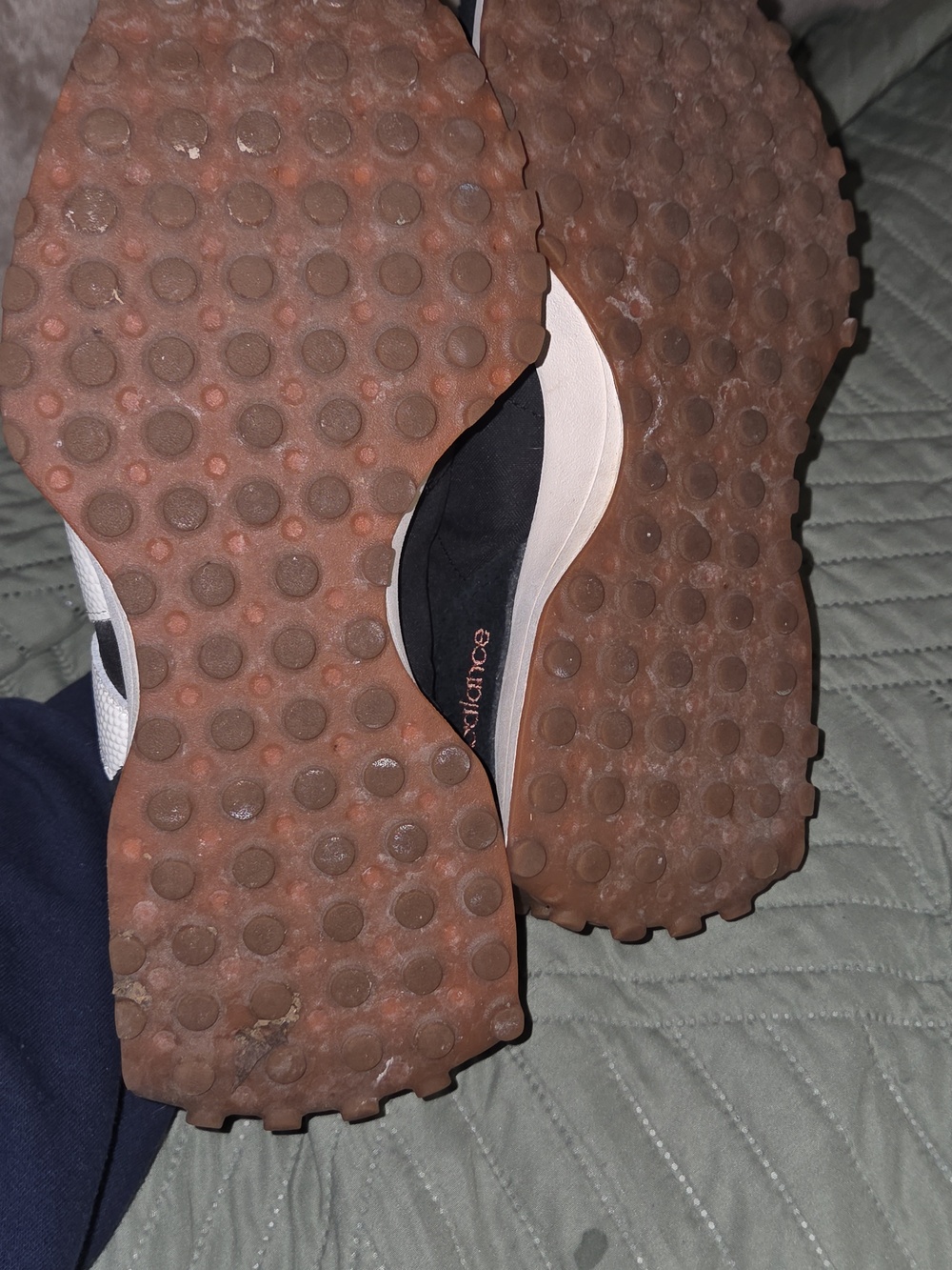 New Balance Women's 327 Size 11 - Picture 7 of 7